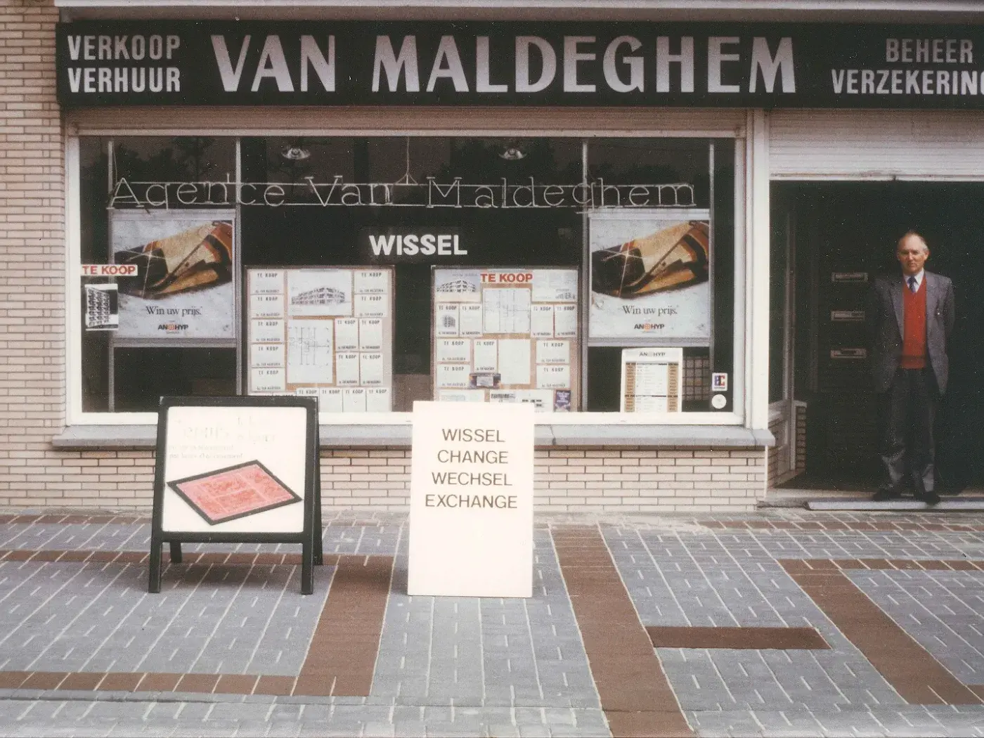 Agence Van Maldeghem 1980 nieuw kantoor in koksijde Sint Idesbald
