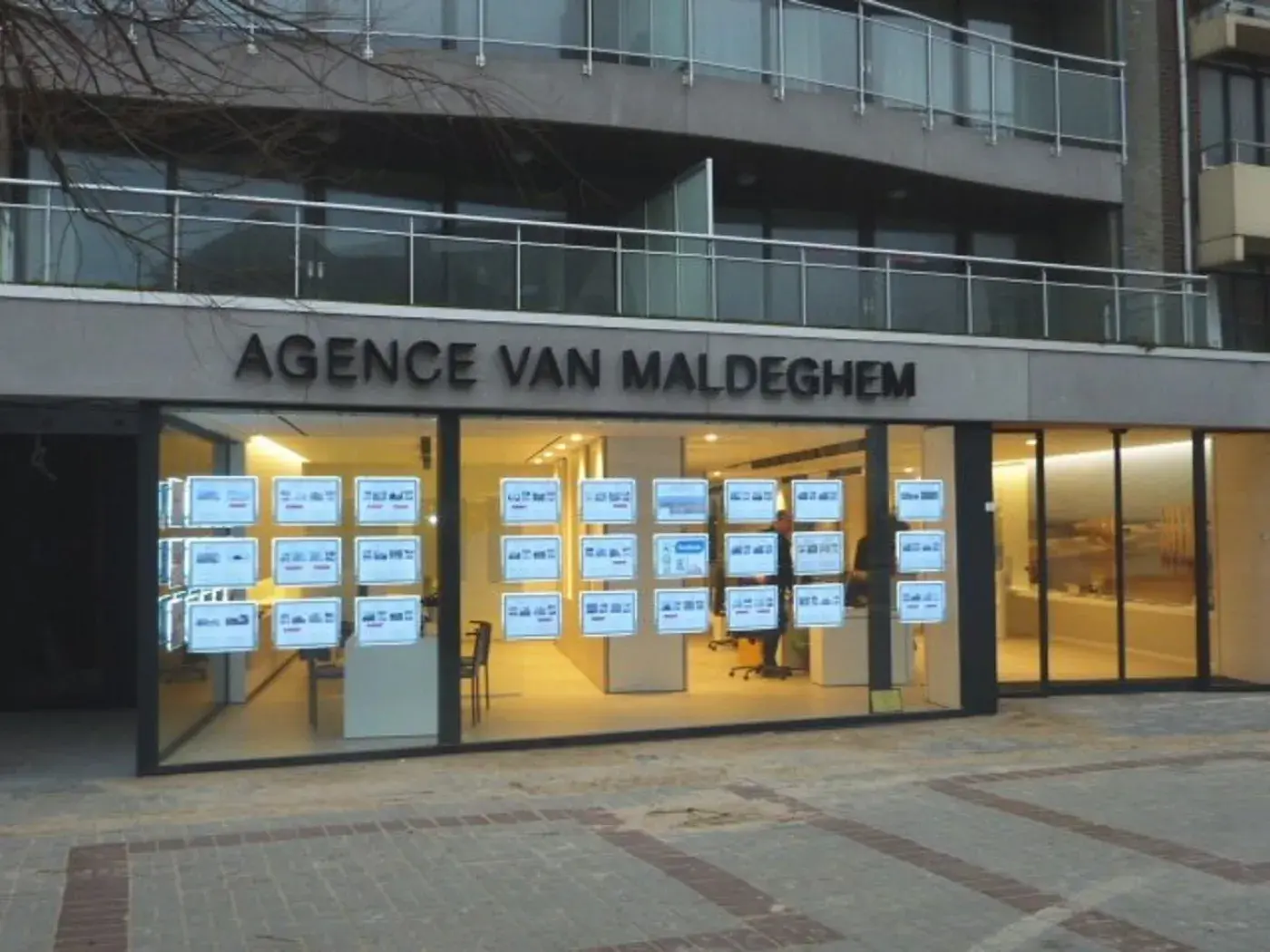 Agentschap Van Maldeghem 2013